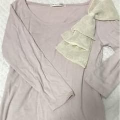 BE RADIANCE 肩リボンカットソーのサムネイル