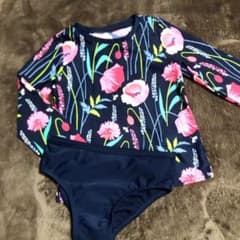 baby GAP ボタニカル花柄　水着　セパレート　105cmのサムネイル