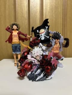 ワンピース アクションフィギュア2点セットのサムネイル