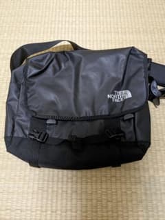THE NORTH FACE メッセンジャーバッグのサムネイル