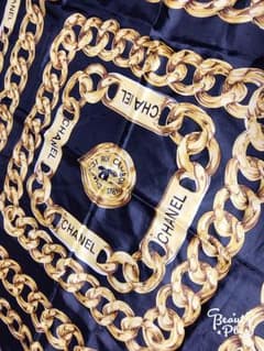 スカーフ CHANELのサムネイル