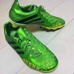 サッカー  スパイク    アディダス   プレデターのサムネイル