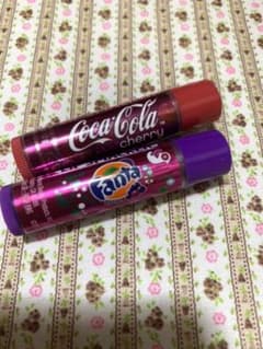 【未使用新品】コカコーラ リップ2本セットのサムネイル