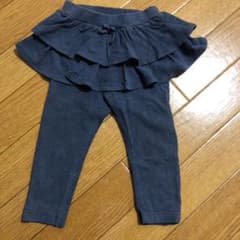 ユニクロ フリルパンツ80のサムネイル