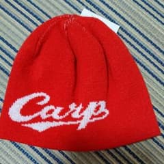 カープ シュプリーム ニット帽のサムネイル