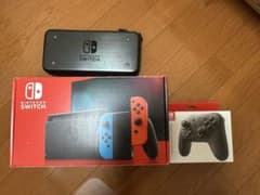 Nintendo Switchネオンブルー・ネオンレッド Proコン/ケース付きのサムネイル