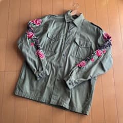イロコイ Iroquois 薔薇刺繍 ミリタリージャケット - メルカリ