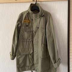 ミリタリージャケットのサムネイル