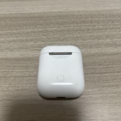 Apple AirPods 本体 ワイヤレスイヤホン　左耳だけのサムネイル