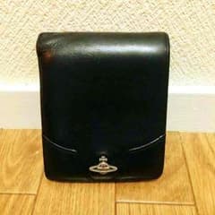 けんず様専用！最終値下げ★ViviennewestwoodMEN二つ折り財布のサムネイル