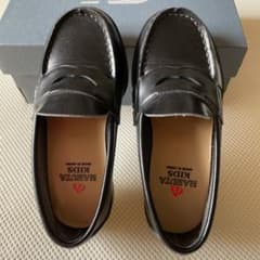 キッズ ローファー 黒　ハルタ　サイズ17cm 七五三のサムネイル