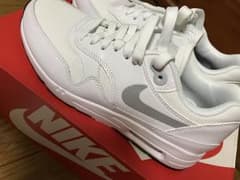 NIKE AIRMAXのサムネイル