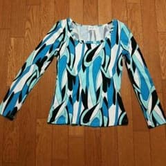 ジュリアブティック 長袖のサムネイル