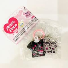 メゾピアノ Tシャツめじるしチャーム　ブラック×ピンクのサムネイル
