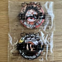 【新品未開封】ONE PIECE 缶バッジ ルフィ・ロー 2種セットのサムネイル