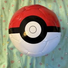 ポケモン モンスターボール サッカーボールのサムネイル