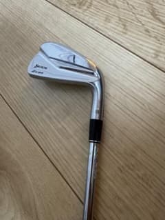⭐︎美品★スリクソンSrixon ZU85 ユーティリティ 23度 4番UTのサムネイル