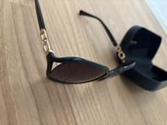 COACH サングラス ブラック ゴールド金具のサムネイル