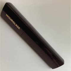 Hourglass ファンデーションのサムネイル