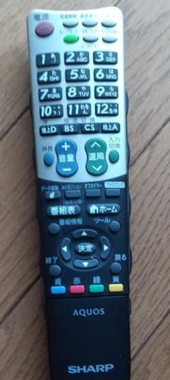 AQUOSリモコン/ ジャンク/部品取りのサムネイル