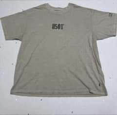 Levi's 501 Tシャツ ベージュ　値段交渉受付中‼️のサムネイル