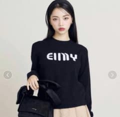 【♡様専用】eimy ロゴ入り黒長袖ニットのサムネイル
