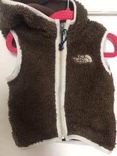 ノースフェイス キッズ ベストのサムネイル