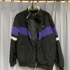 Bershka ナイロンジャケットのサムネイル