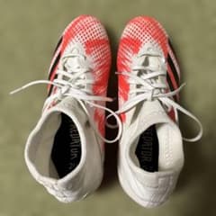 adidas Predator サッカーシューズ ホワイト/ピンク - メルカリ