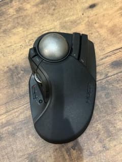 エレコム ワイヤレストラックボール HUGE PLUS M-HT1MRBKのサムネイル