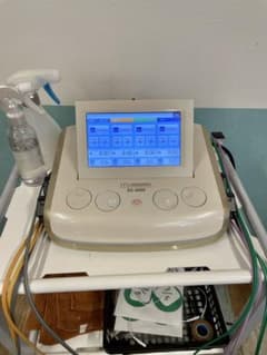 ITO ES-4000 ハイボルテージ　治療器 ITO ES-4000 ハイボルテージ 治療器 ハイボルテージ治療装置｜伊藤