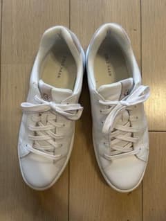 【美品】Cole haanスニーカー　ホワイトのサムネイル