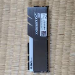 G.SKILL Trident Z RGB DDR4 メモリー 本体のサムネイル