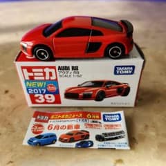 トミカ 39　 アウディ R8 　2017年 NEW