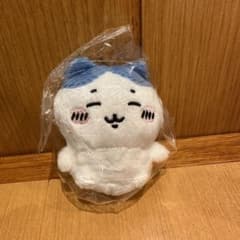 ちいかわ お座りぬいぐるみ2 ハチワレのサムネイル