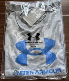 新品UNDER ARMOUR 女子 半袖Tシャツ YLG 150 グレー 未開封のサムネイル