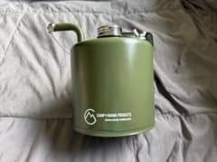ガソリン携行缶 2.5L CAMP MANIA 別注カラーのサムネイル