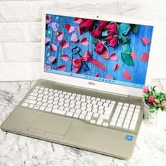 美品❤️Windows11 快適SSD✨ゴールド✨ノートパソコンカメラ付 薄型 美品ゴールド✨Windows11✨爆速SSD薄型ノートパソコン✨カメラ