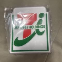セブンイレブン　シリコンポーチ