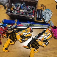 キョウリュウジャー？　ガブリボルバー？　おもちゃ　ジャンク品のサムネイル