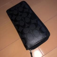 coach 長財布のサムネイル