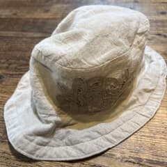ハンドメイド　リバーシブルハット　リネン混 バケットハット 刺繍デザイン