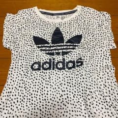 adidas Tシャツのサムネイル