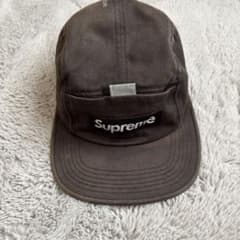 ネ*ゆ様 Supreme ブラウンキャップ WORLD FAMOUSのサムネイル