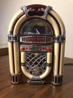 ジュークBOX型CDプレイヤーのサムネイル
