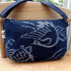 古布　ショルダーバッグ　ハンドメイド　鶴亀　絵絣藍染木綿絣　刺し子 古布 ショルダーバッグ ハンドメイド 鶴亀 絵絣藍染木綿絣 刺し子