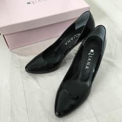 DIANA パンプスのサムネイル