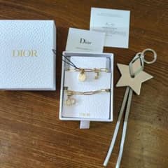 Dior ゴールド チェーンチャーム　ノベルティのサムネイル