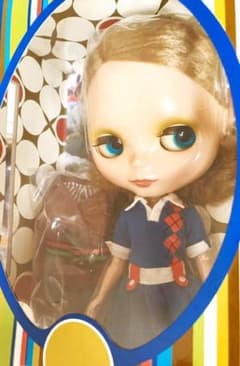 未使用！　レア　廃盤　ネオブライス　フレンチトレンチ　ブライス　コレクションに 未使用・未開封！Blythe ネオブライス フレンチトレンチ♪ - メルカリ
