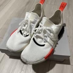 adidas アディダス　NMDのサムネイル